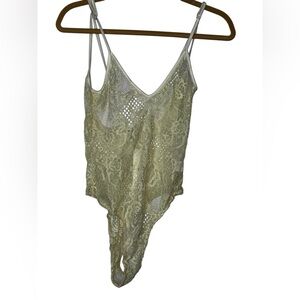 NWT lace body suit